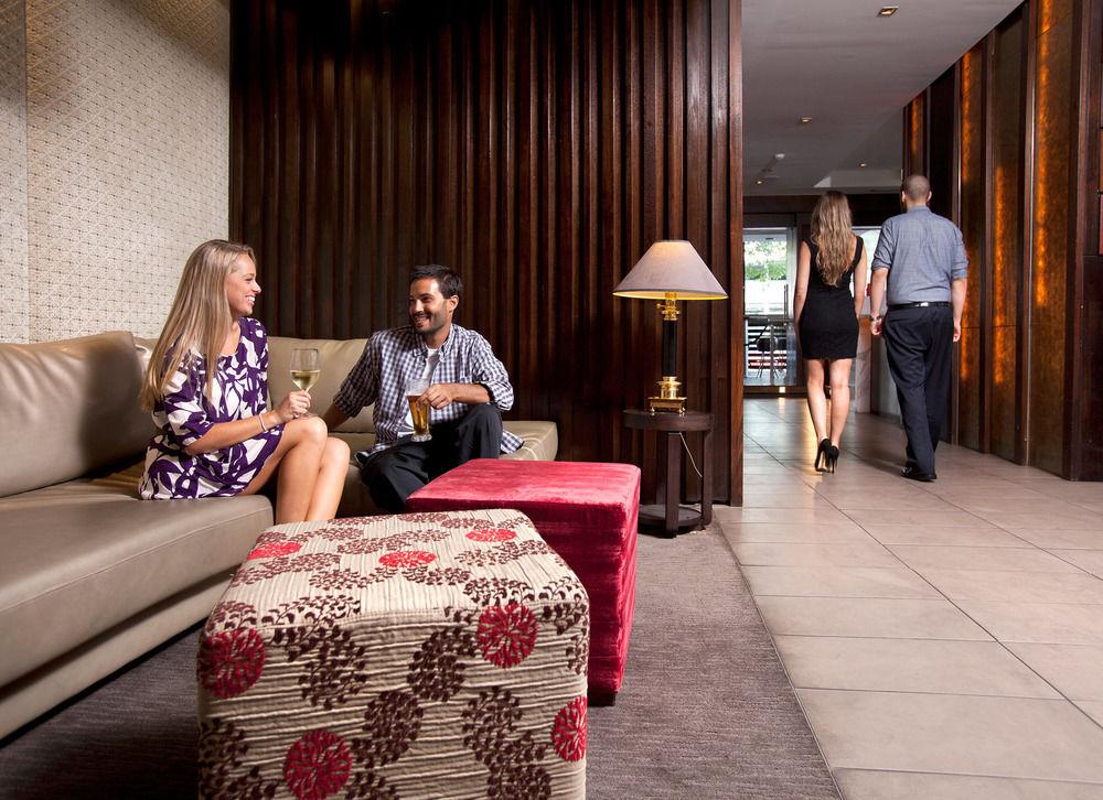 ホテル Crowne Plaza Melbourne Carlton By Ihg エクステリア 写真